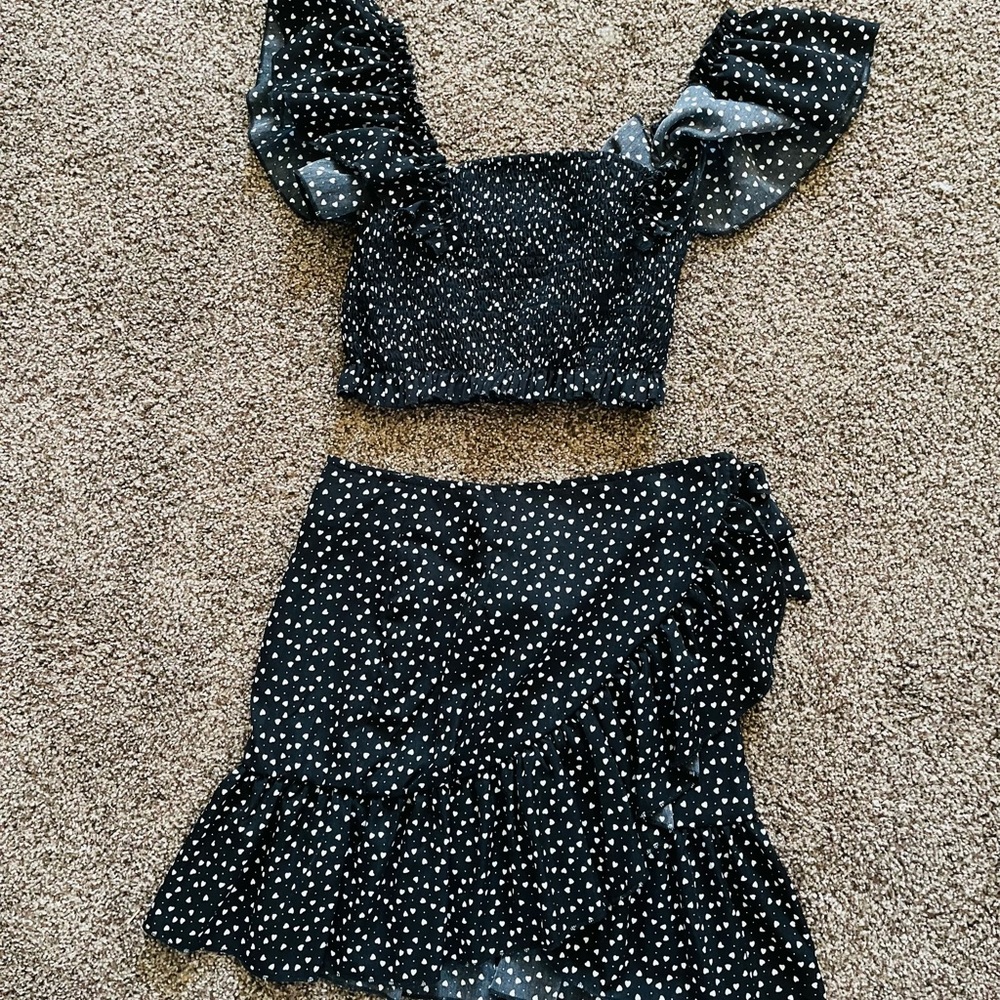 Black And White Skirt Set - Small